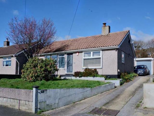 House for sale in Follaton, Strode