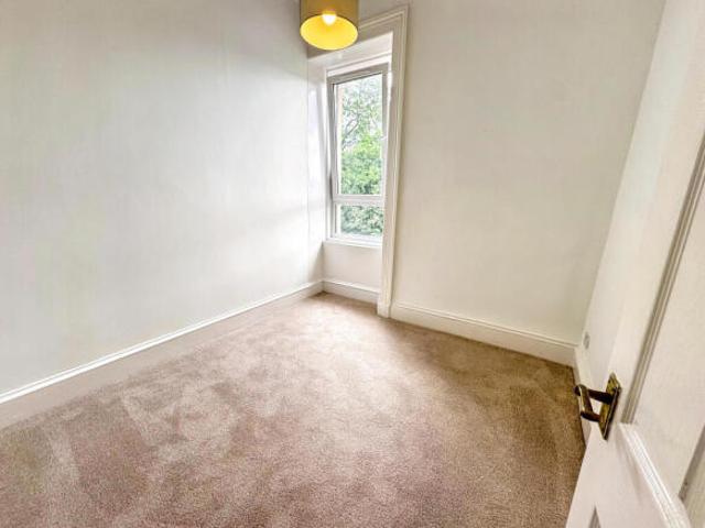 Flat for sale in Govanhill, Scotland