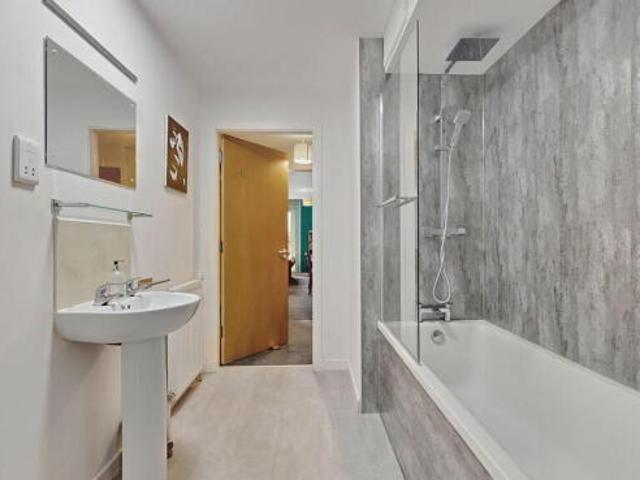 Flat for sale in Wellmeadow, Pollokshaws