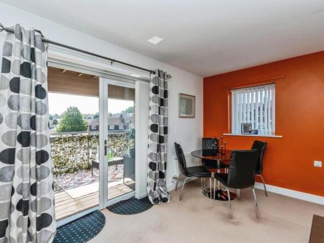 Flat for sale in Barton Stacey, Hampshire