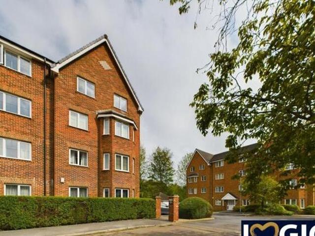 House for sale in Pontefract, West Yorkshire