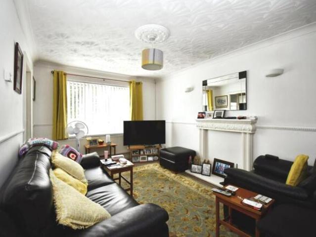 Flat for sale in Hull, City Of Kingston Upon Hull