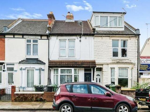 House for sale in Spring Vale, Hampshire