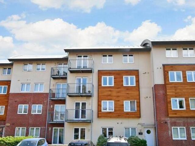 House for sale in Spring Vale, Hampshire