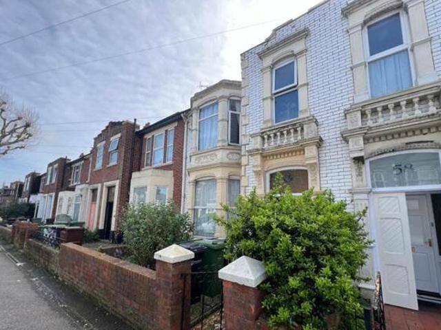 House for sale in Spring Vale, Hampshire