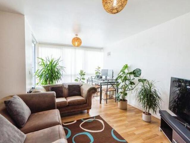 House for sale in Spring Vale, Hampshire