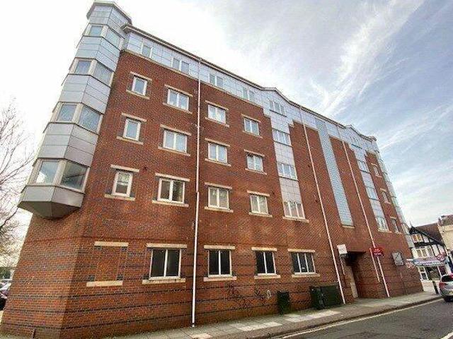 House for sale in Spring Vale, Hampshire