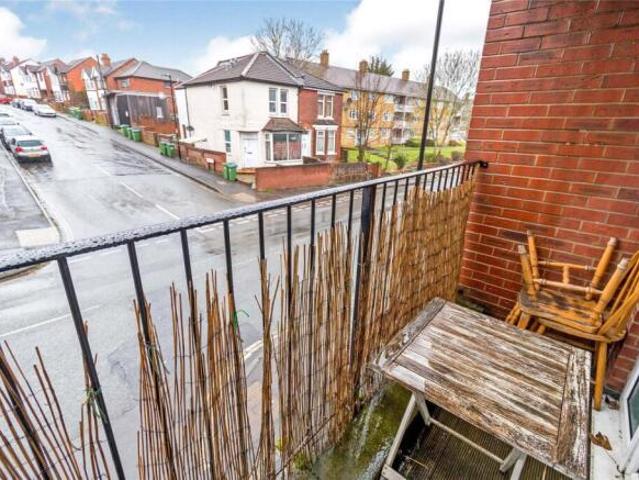 Flat for sale in Barton Stacey, Hampshire