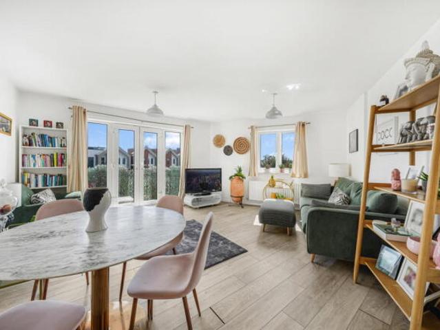 Flat for sale in Melbourne, Chelmsford