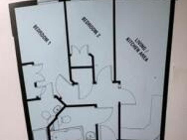Flat for sale in Cat Hill, England