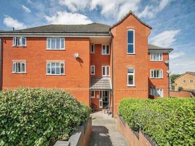House for sale in Key Street, Suffolk