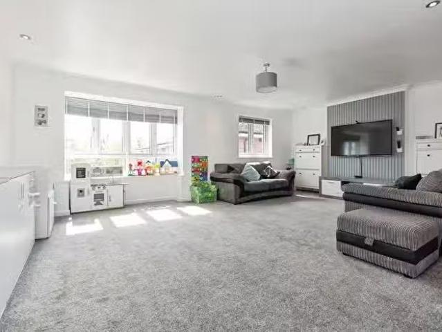 House for sale in Blossomfield