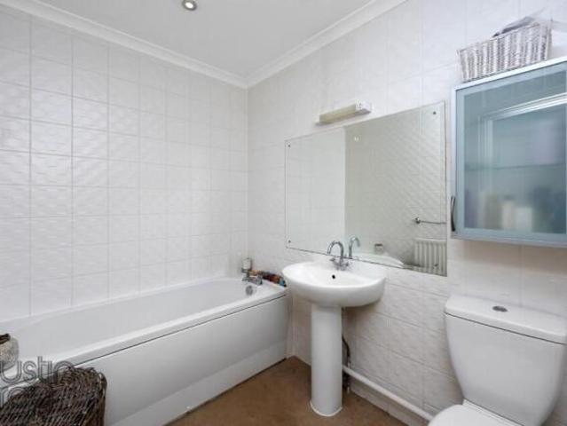 Flat for sale in Brighton & Hove