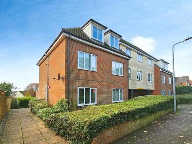 House for sale in East Cliff, Acol