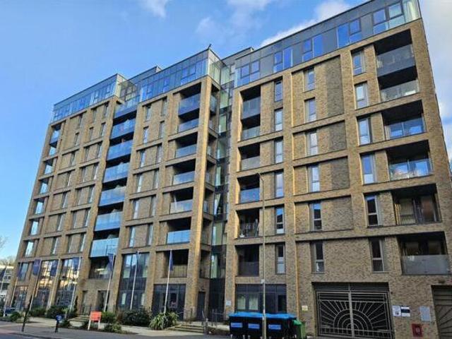 House for sale in Red Hill, Surrey
