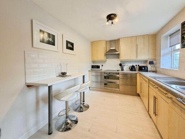 Flat for sale in Jesmond, Tyne And Wear