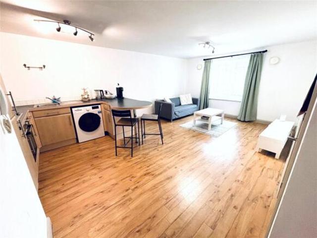 Flat for sale in Smethwick, West Midlands