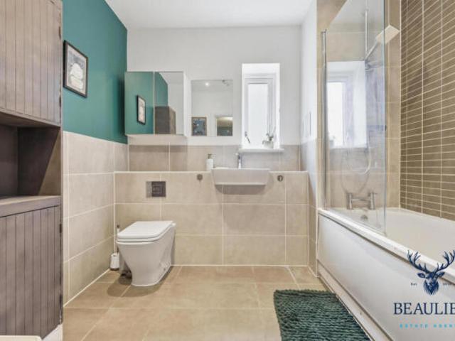 Flat for sale in Chelmsford