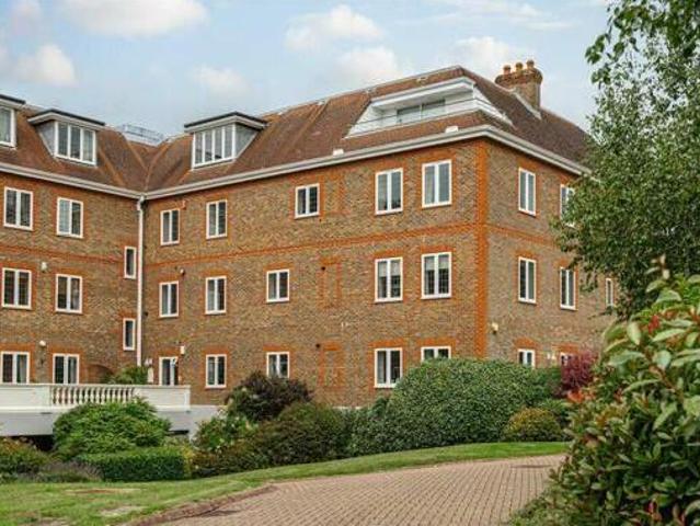House for sale in Red Hill, Surrey