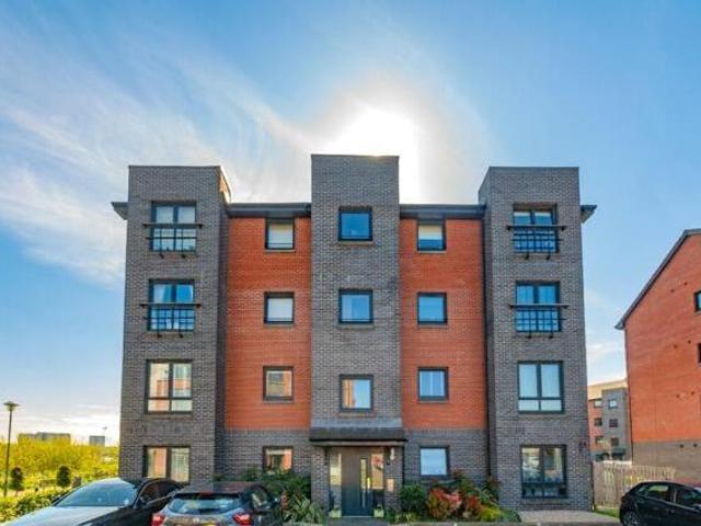 House for sale in Ferry Village, Stanwix