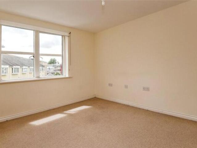 Flat for sale in Watergate, Devon