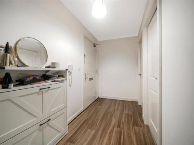 Flat for sale in Hutchesontown, Oatlands