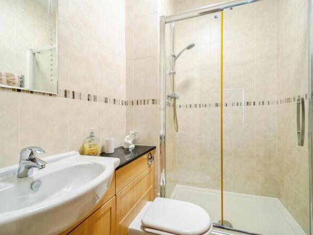 Flat for sale in Colebrook Village, Mount Wise