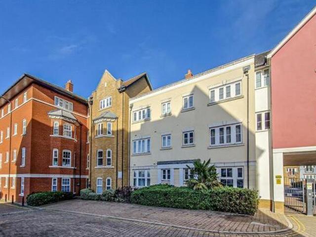 House for sale in Barling