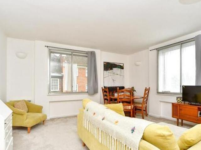 House for sale in Rochester, Kent