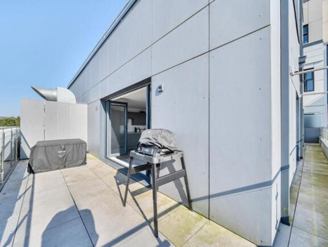 Flat for sale in Worthing, West Sussex