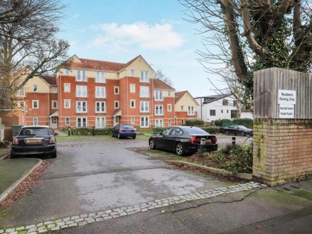 Flat for sale in Loxdale, Bilston