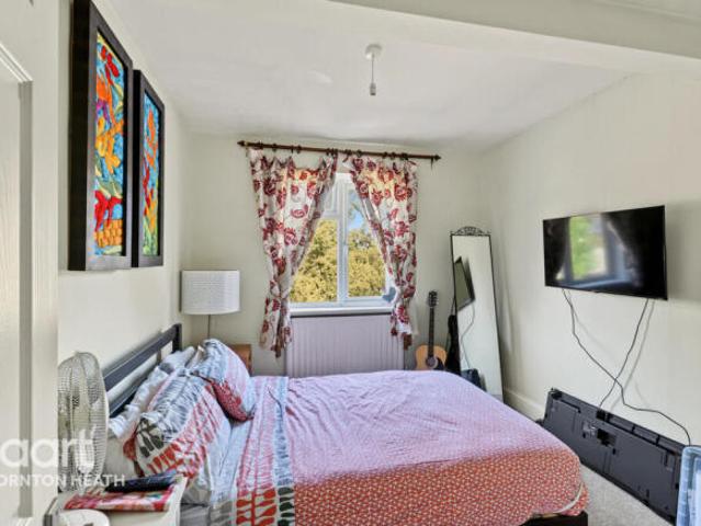 Flat for sale in London Borough of Merton, Mitcham