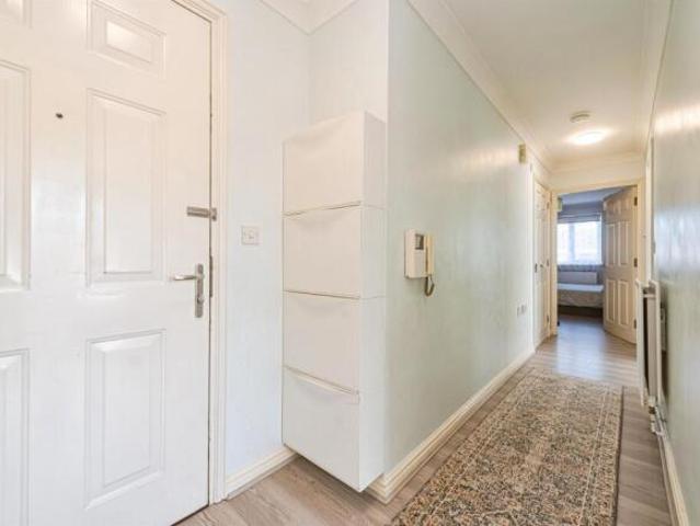 Flat for sale in Priest Down, Hampshire