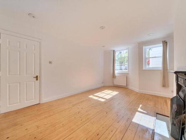 Flat for sale in Brighton & Hove