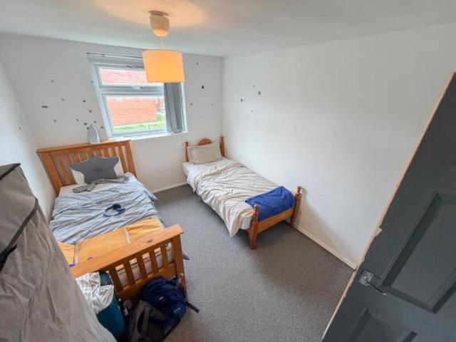 Flat for sale in Calderstones