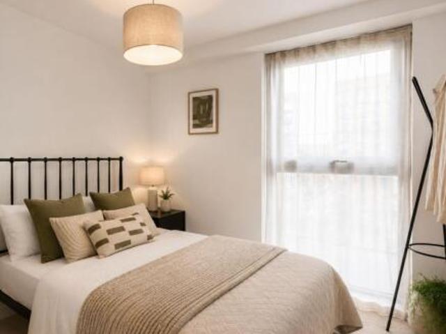 Flat for sale in Barton upon Irwell, Georgia