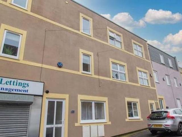 House for sale in Feckenham, City Of Bristol
