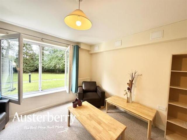 Flat for sale in Stoke, Stoke-on-Trent