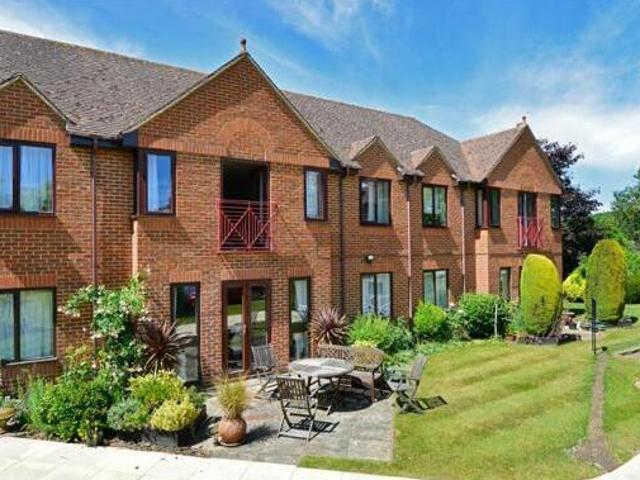 House for sale in Surrey, England