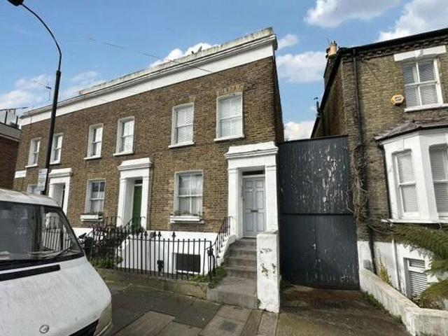 House for sale in City of London, Greater London