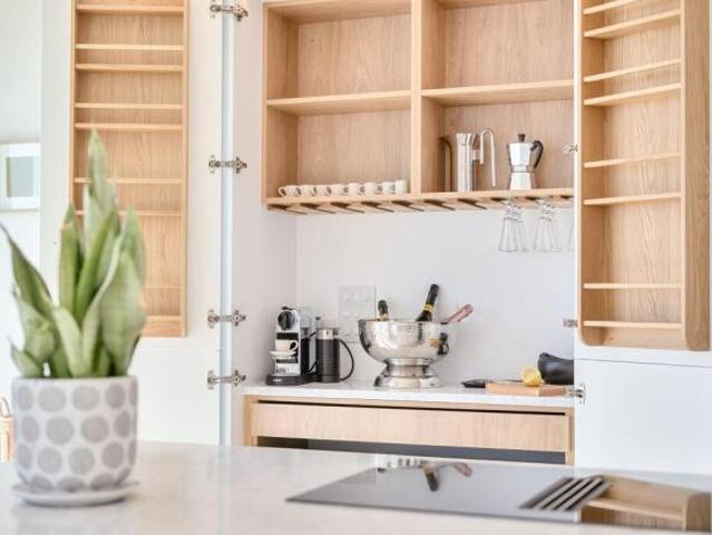 Apartment for sale in Folkestone