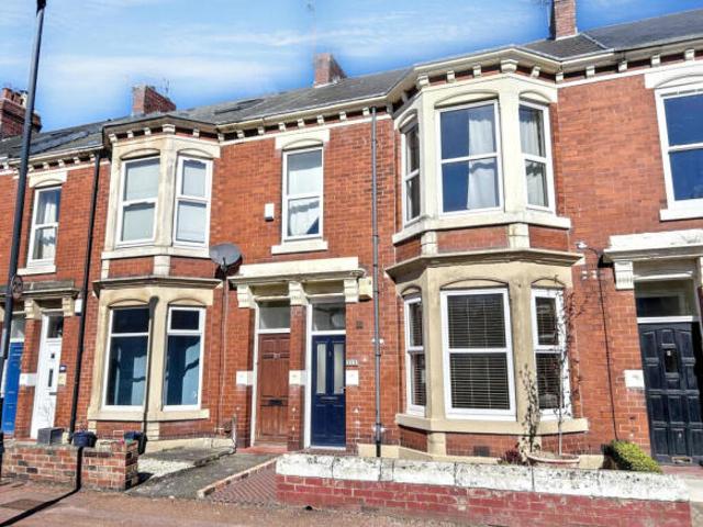 Flat for sale in Newcastle Upon Tyne