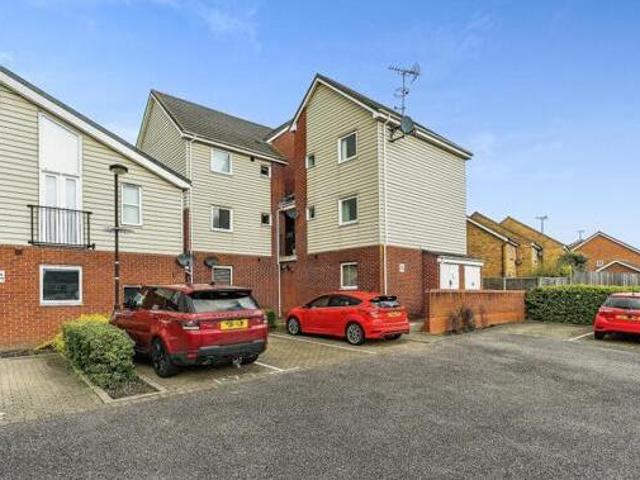 House for sale in Oad Street, Kent