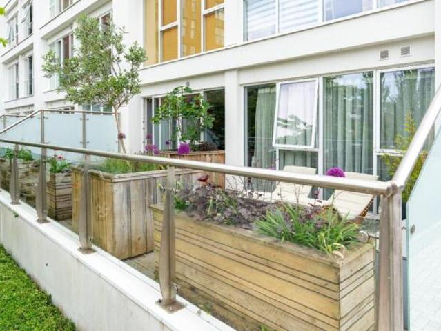 Flat for sale in Feckenham, City Of Bristol