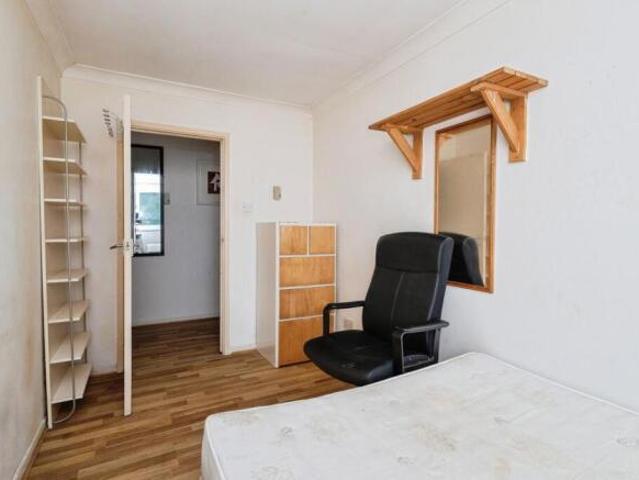 Flat for sale in Georgia, Greater Manchester