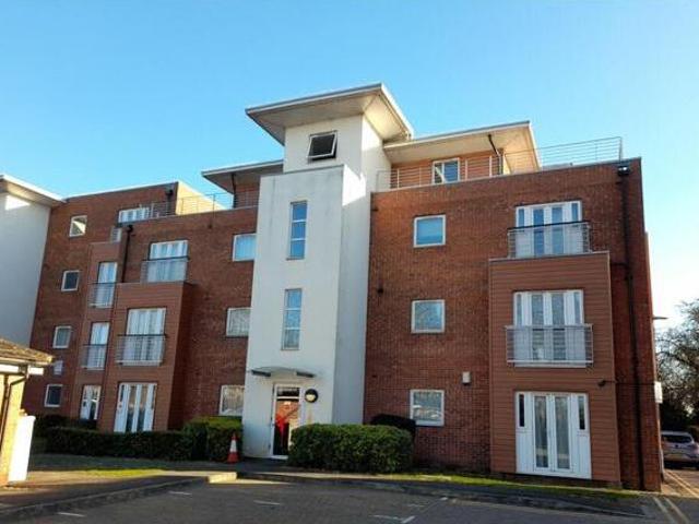House for sale in Slough