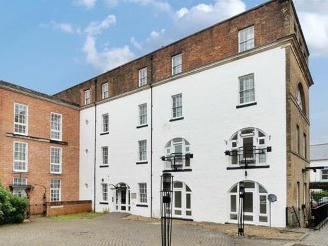 House for sale in Devizes, Wiltshire