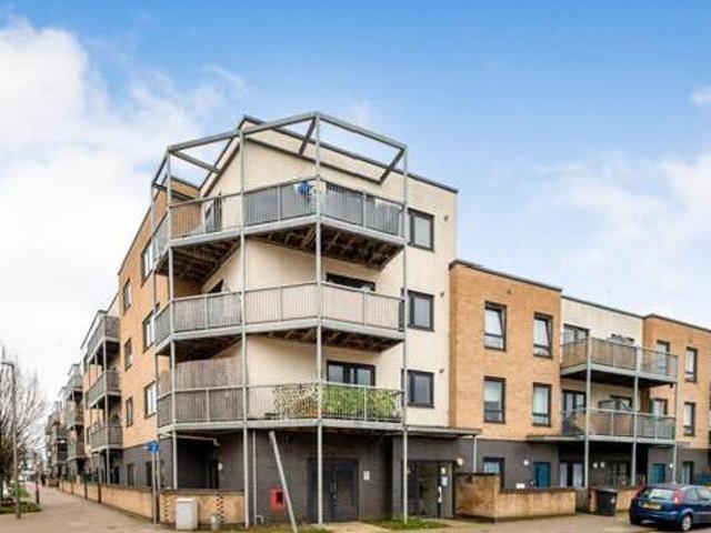 House for sale in South Ockendon, Essex