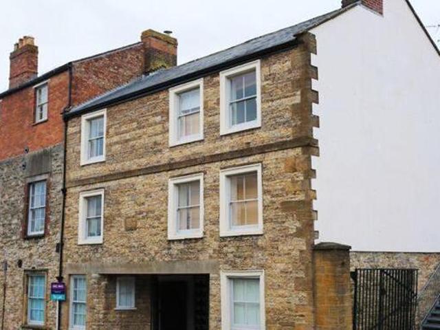 House for sale in Yeovil, Somerset