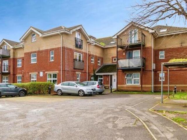 House for sale in Barton Stacey, Hampshire